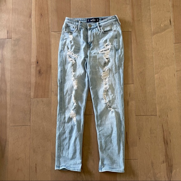 Hollister Light wash distressed mom jeans - Picture 2 of 4